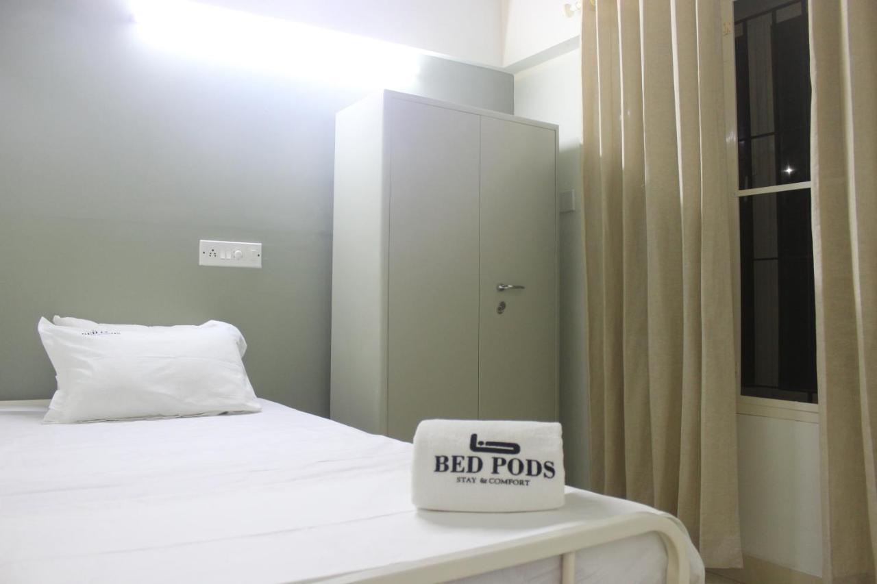 Bed Pods Hostel Thiruvananthapuram Exterior photo